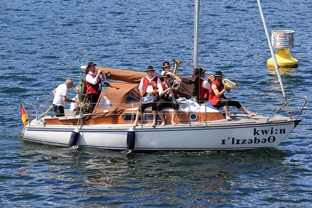 社交媒體透 社交媒體透